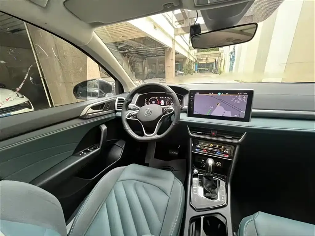 Volkswagen Tharu 2024 из CN, фото 9
