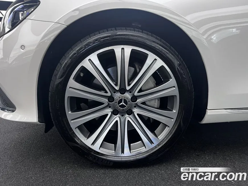 Mercedes-Benz E-Class 2023 из KR, фото 5