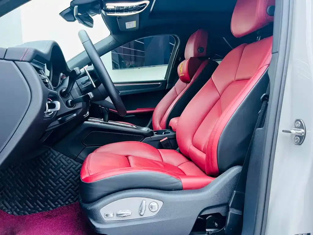Porsche Macan 2023 из CN, фото 4