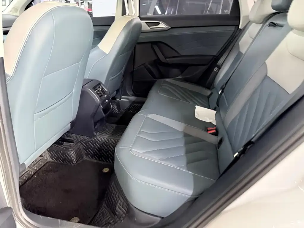 Volkswagen Tharu 2024 из CN, фото 10