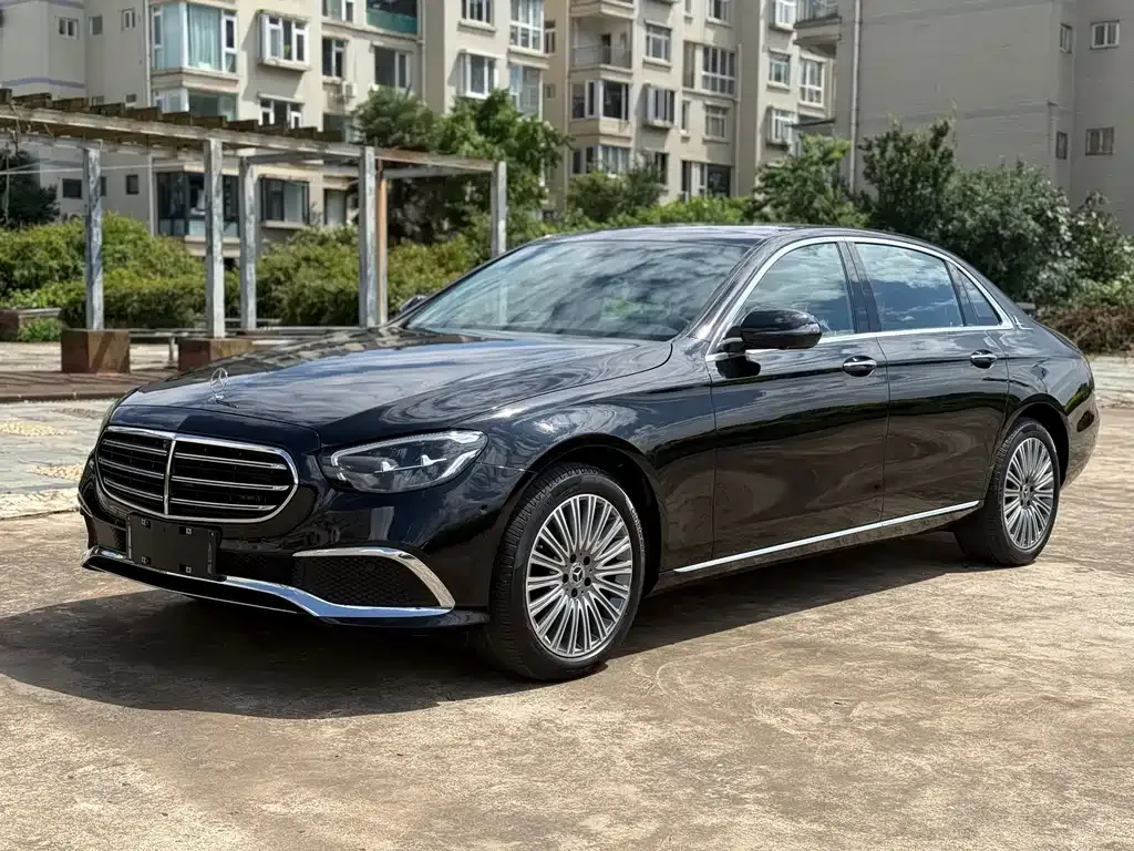 Mercedes-Benz E-Class 2023 из CN, фото 1