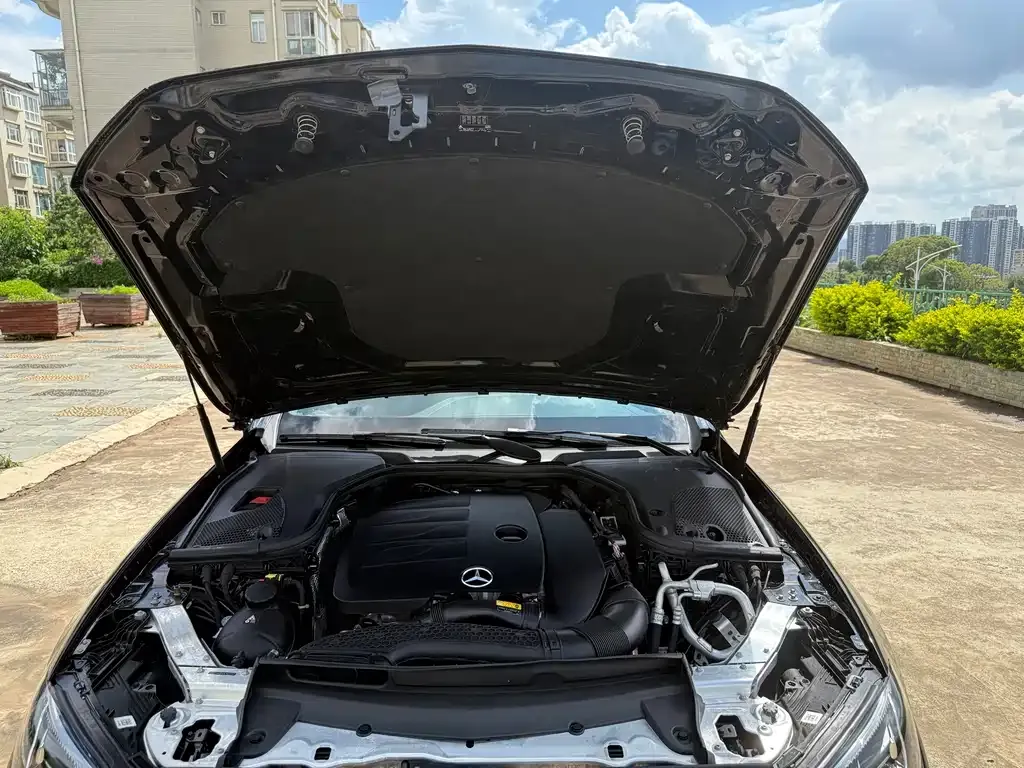 Mercedes-Benz E-Class 2023 из CN, фото 10