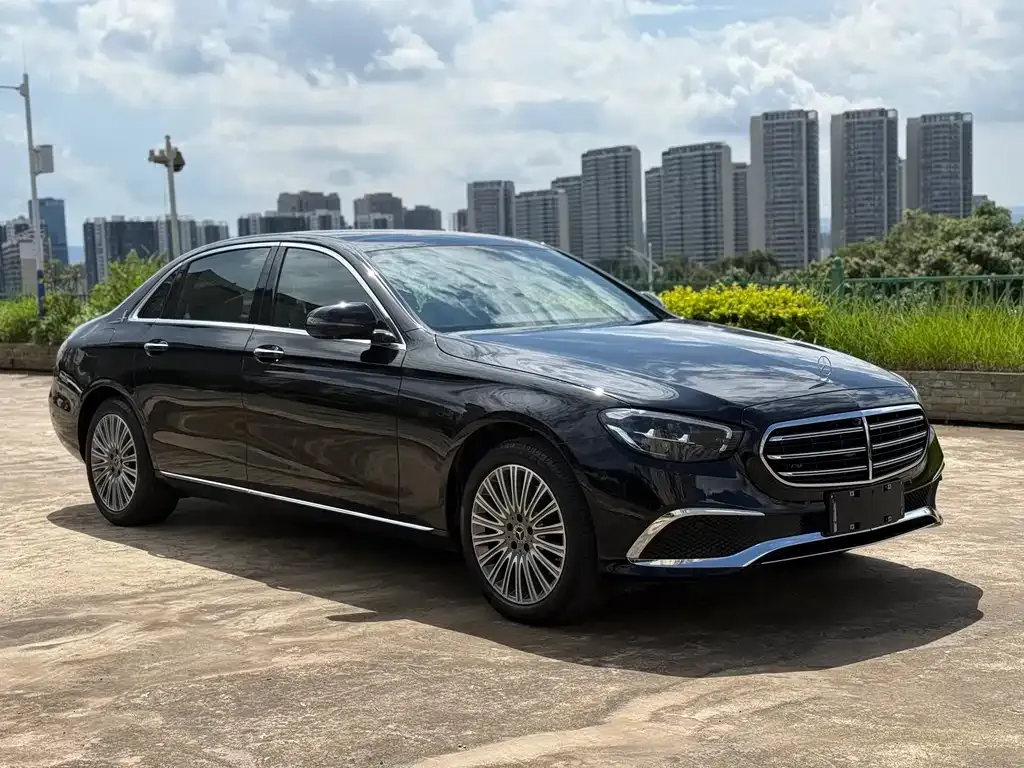 Mercedes-Benz E-Class 2023 из CN, фото 3