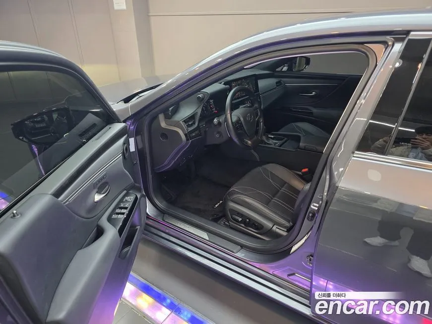 Lexus ES 2023 из KR, фото 10
