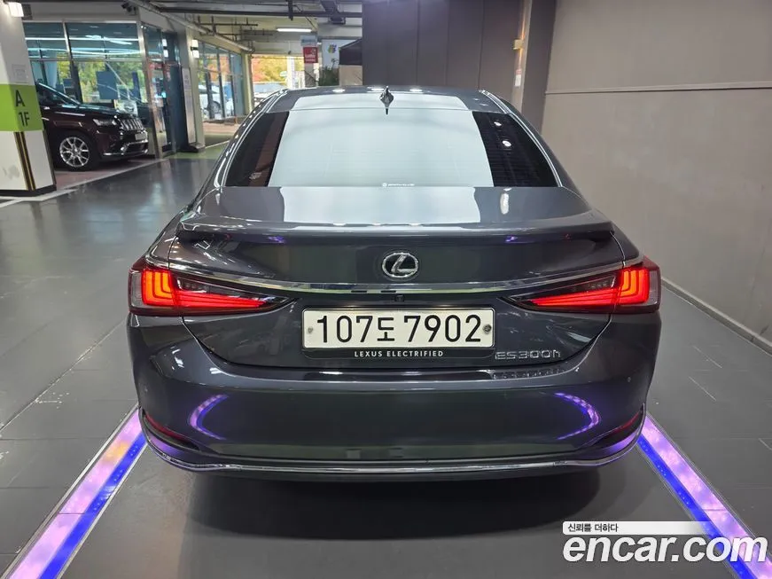 Lexus ES 2023 из KR, фото 4
