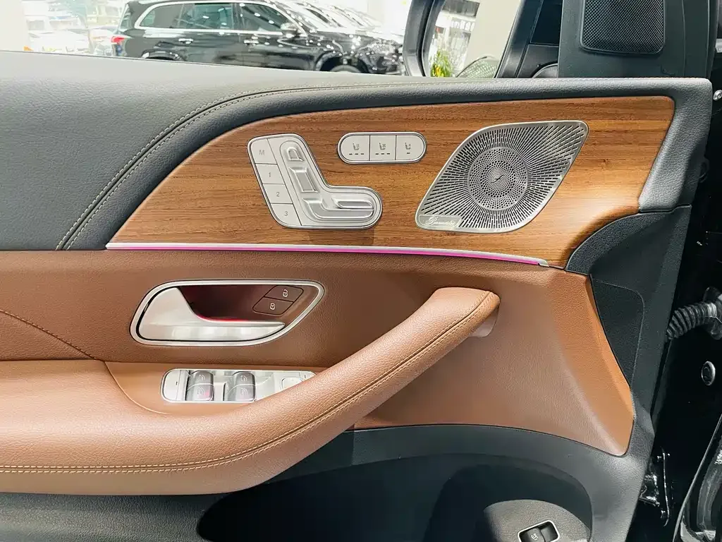 Mercedes-Benz GLS 2024 из CN, фото 9