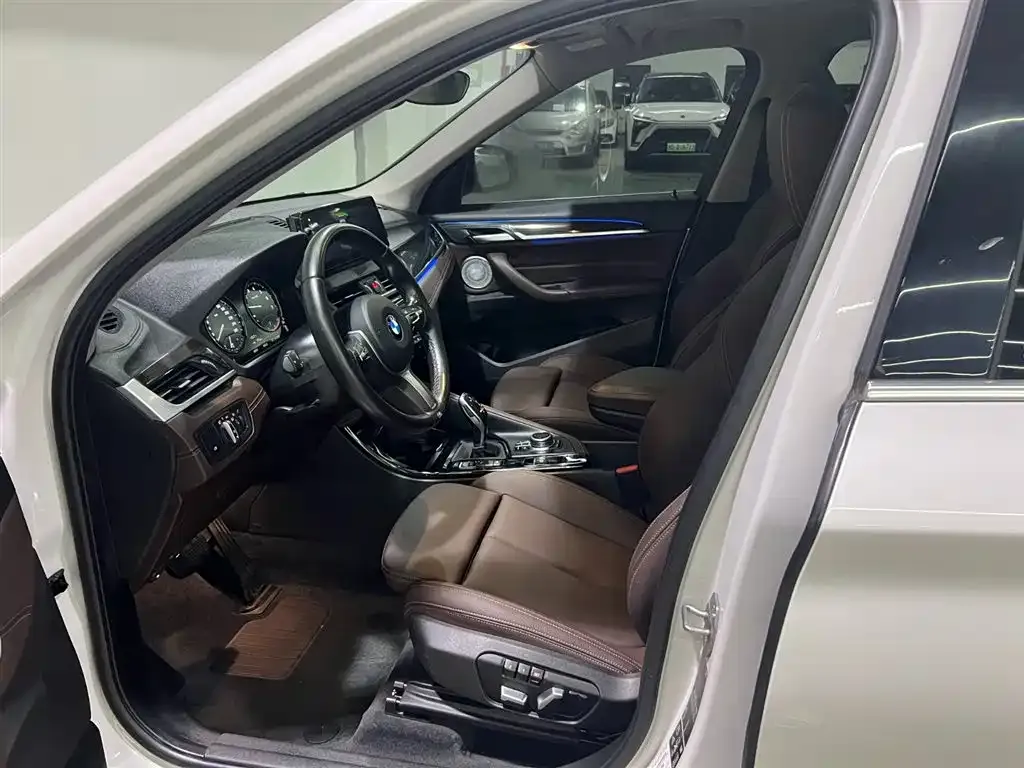 BMW X1 2021 из CN, фото 10