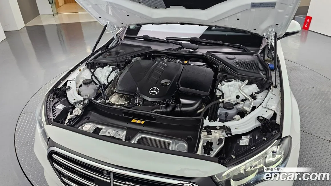 Mercedes-Benz E-Class 2024 из KR, фото 6