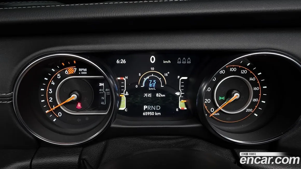 Jeep Wrangler 2021 из KR, фото 8