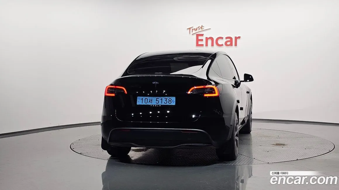 Tesla Model Y 2025 из KR, фото 4