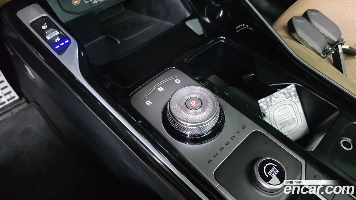 Kia Sorento — фото 9