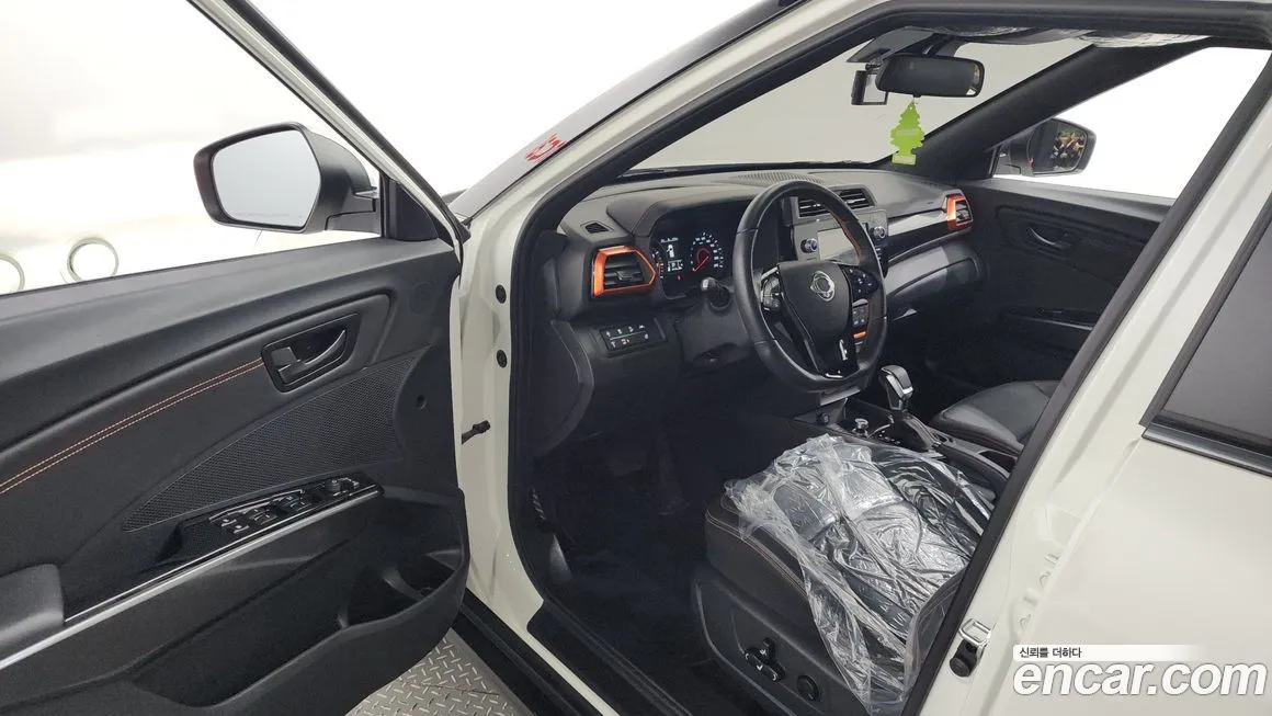 KG Mobility (Ssangyong) TIBOLI 2024 из KR, фото 10