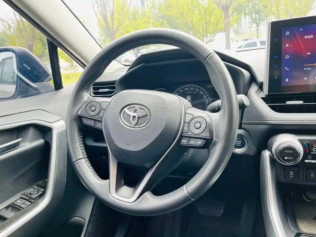 Toyota RAV4 2021 из CN, фото 10