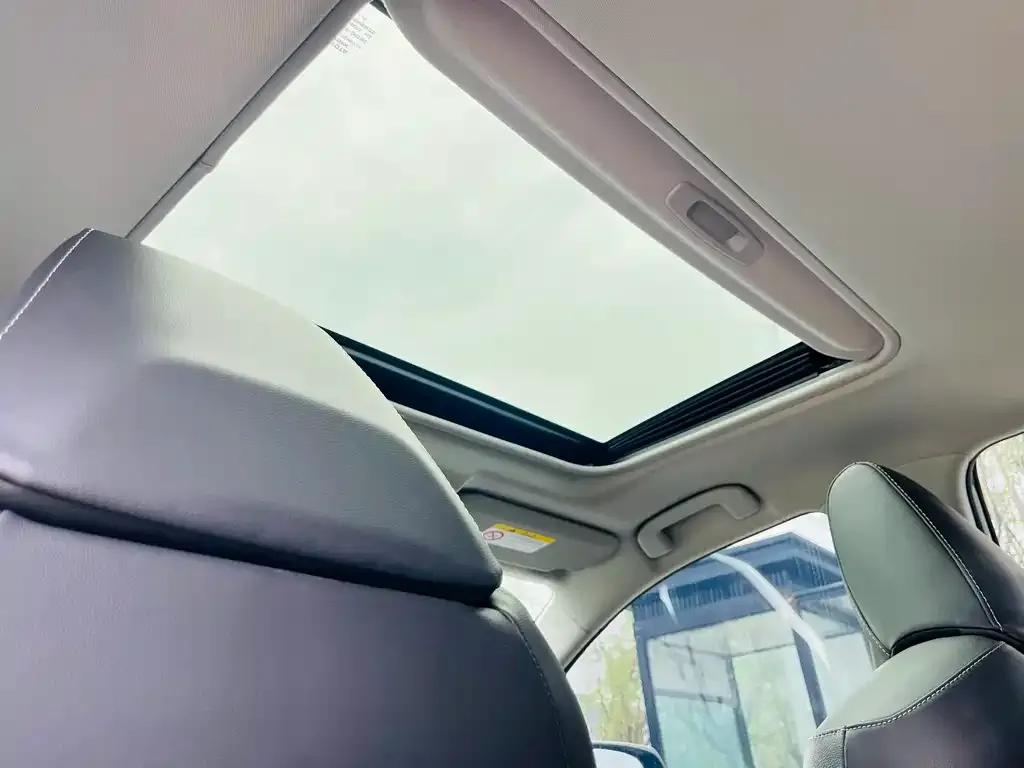 Toyota RAV4 2021 из CN, фото 7