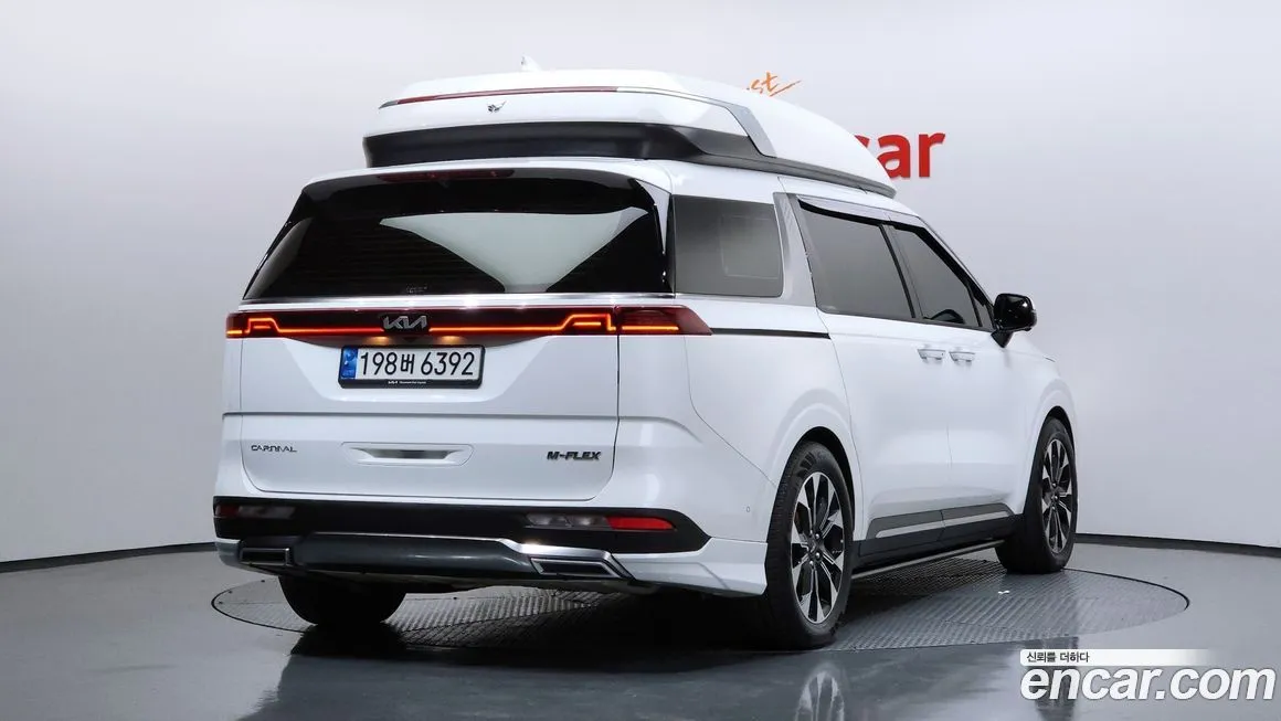 Kia Carnival — фото 2