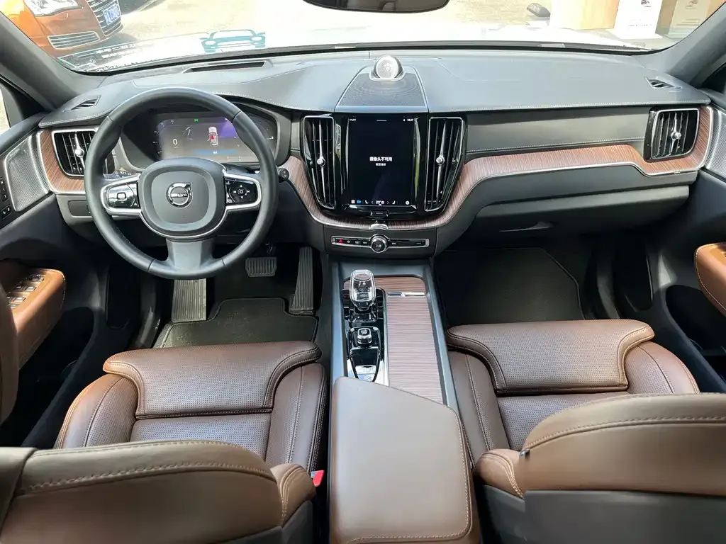 [object Object] XC60 PHEV 2024 из CN, фото 5