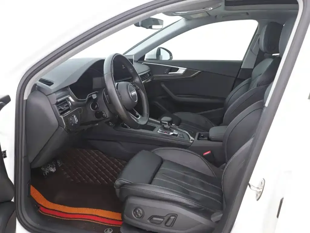 Audi A4L 2022 из CN, фото 7