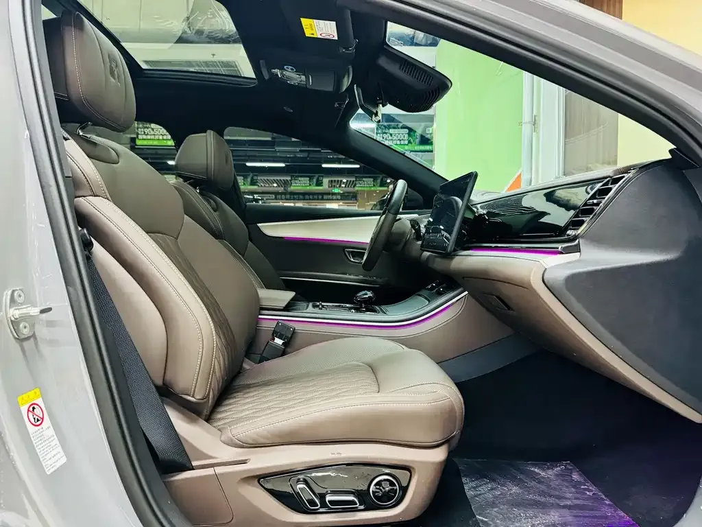 BYD Han 2025 из CN, фото 8