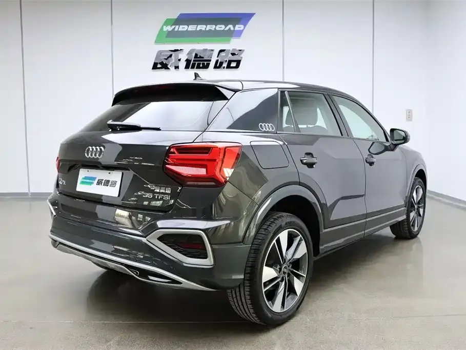 Audi Q2L 2023 из CN, фото 5