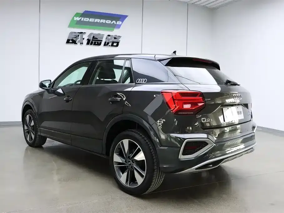 Audi Q2L 2023 из CN, фото 6