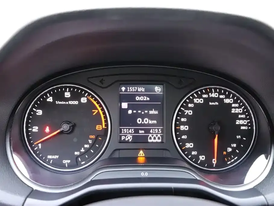 Audi Q2L 2023 из CN, фото 8