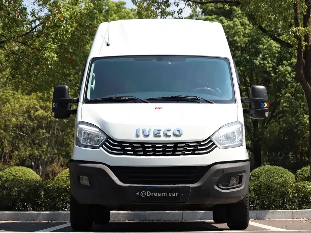 IVECO Ousheng 2022 из CN, фото 2