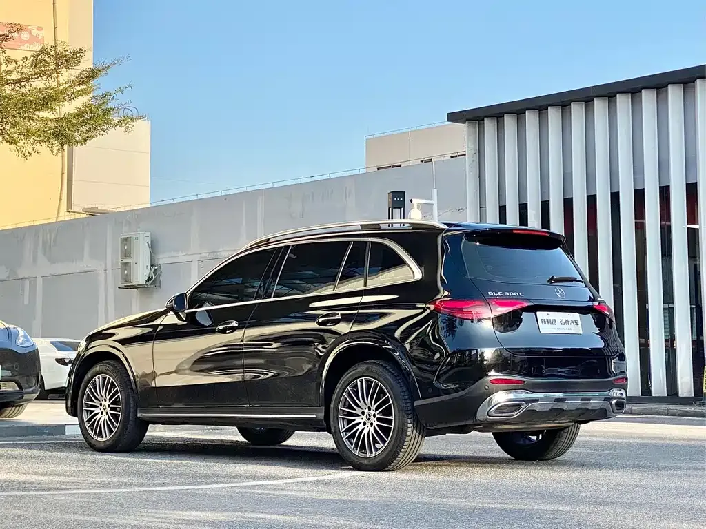 Mercedes-Benz GLC — фото 4