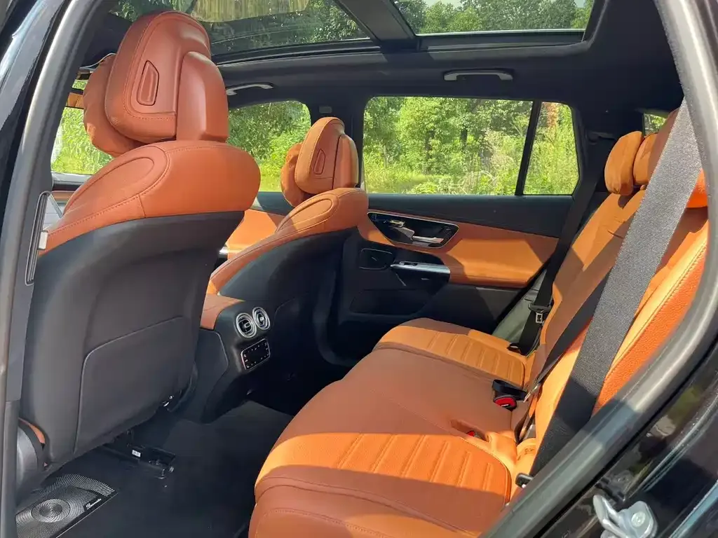 Mercedes-Benz GLC 2024 из CN, фото 10