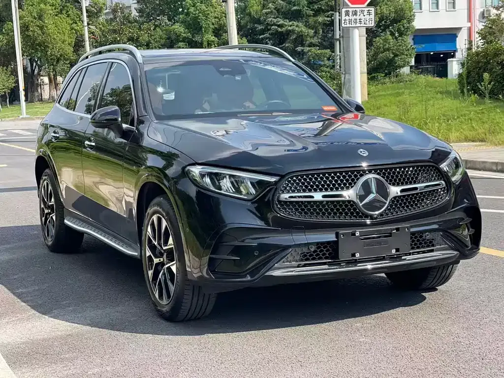 Mercedes-Benz GLC 2024 из CN, фото 3