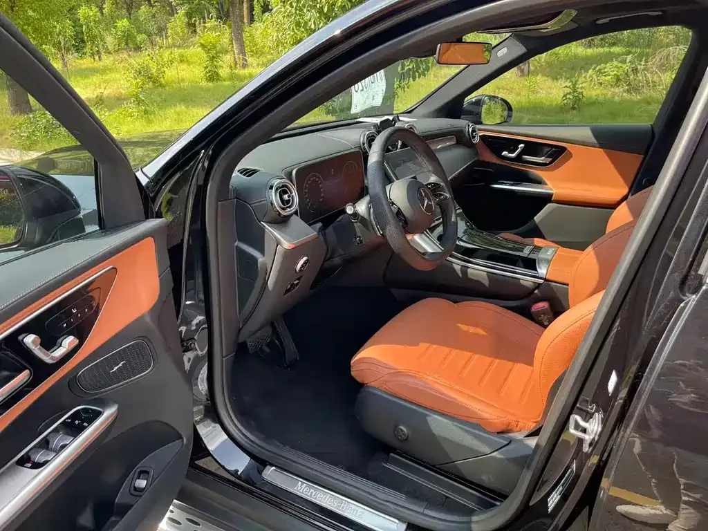 Mercedes-Benz GLC 2024 из CN, фото 8