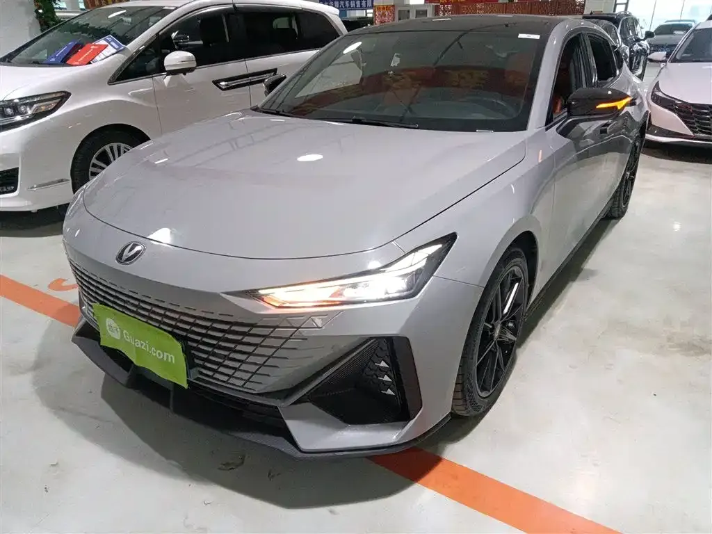 Changan UNI-V 2022 из CN, фото 1