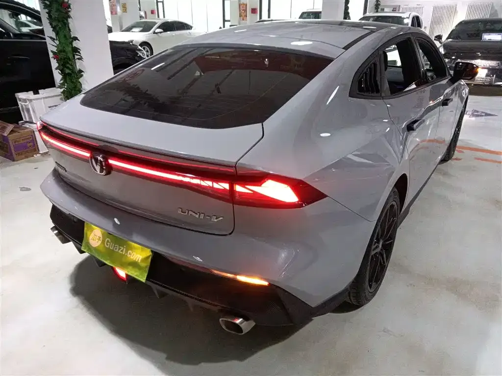 Changan UNI-V 2022 из CN, фото 7