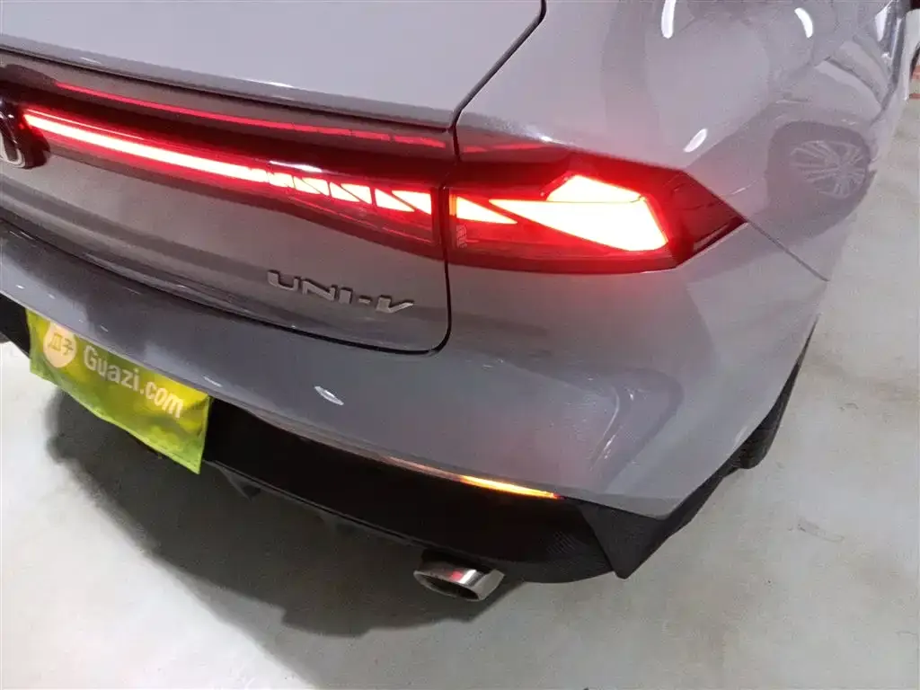 Changan UNI-V 2022 из CN, фото 8