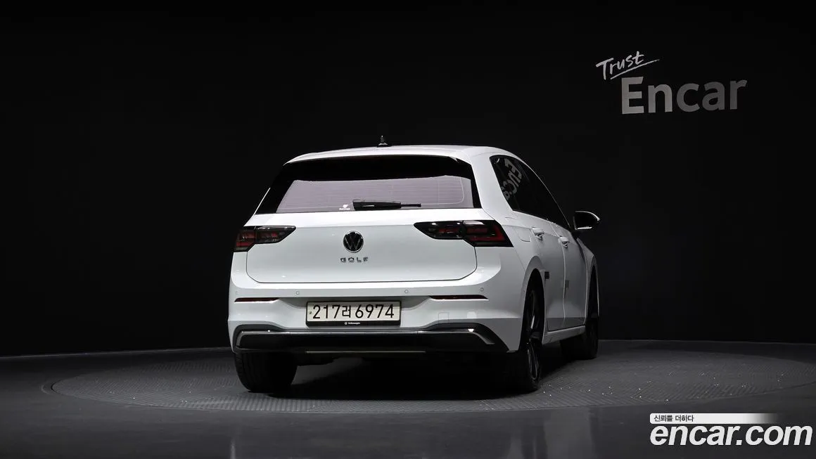 Volkswagen Golf 2025 из KR, фото 4