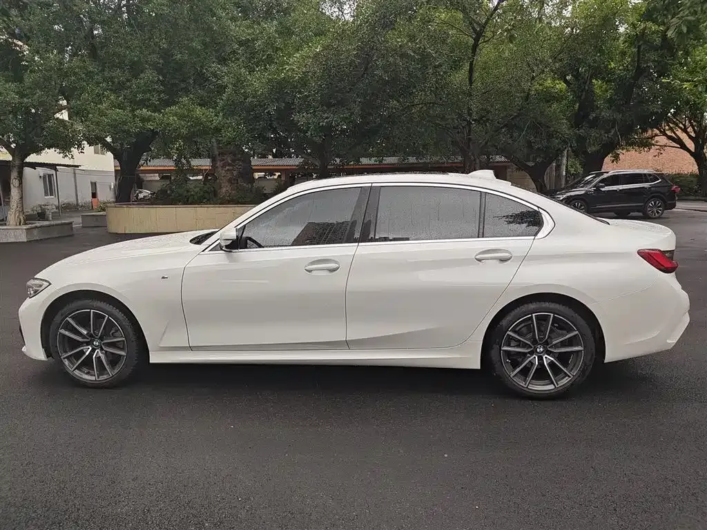 BMW 3 Series 2022 из CN, фото 5