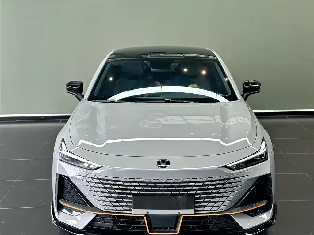 Changan UNI-V 2022 из CN, фото 5