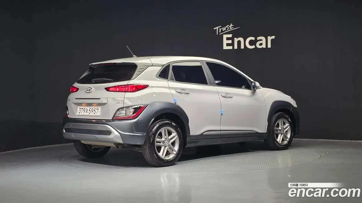 Hyundai Kona — фото 2