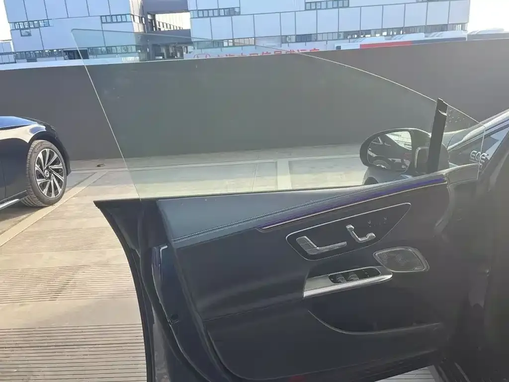 Mercedes-Benz EQE 2022 из CN, фото 9