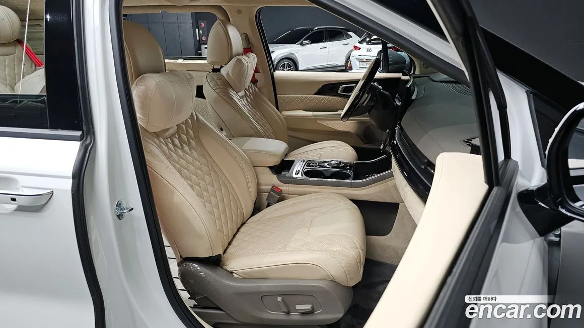 Kia Carnival — фото 10