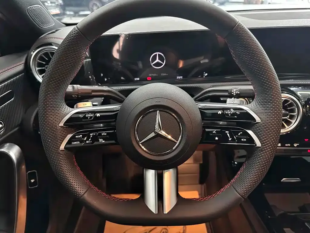 Mercedes-Benz A-Class 2024 из CN, фото 7