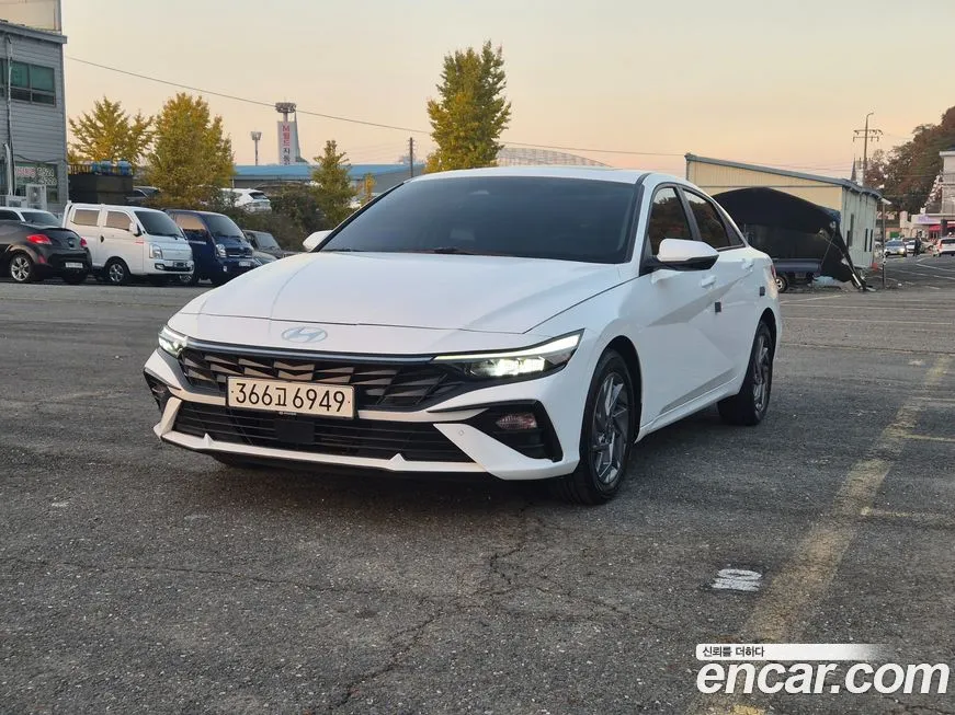 Hyundai AVANTE 2024 из KR, фото 2
