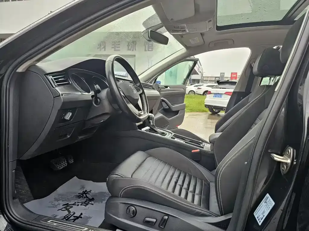 Volkswagen Magotan 2021 из CN, фото 7