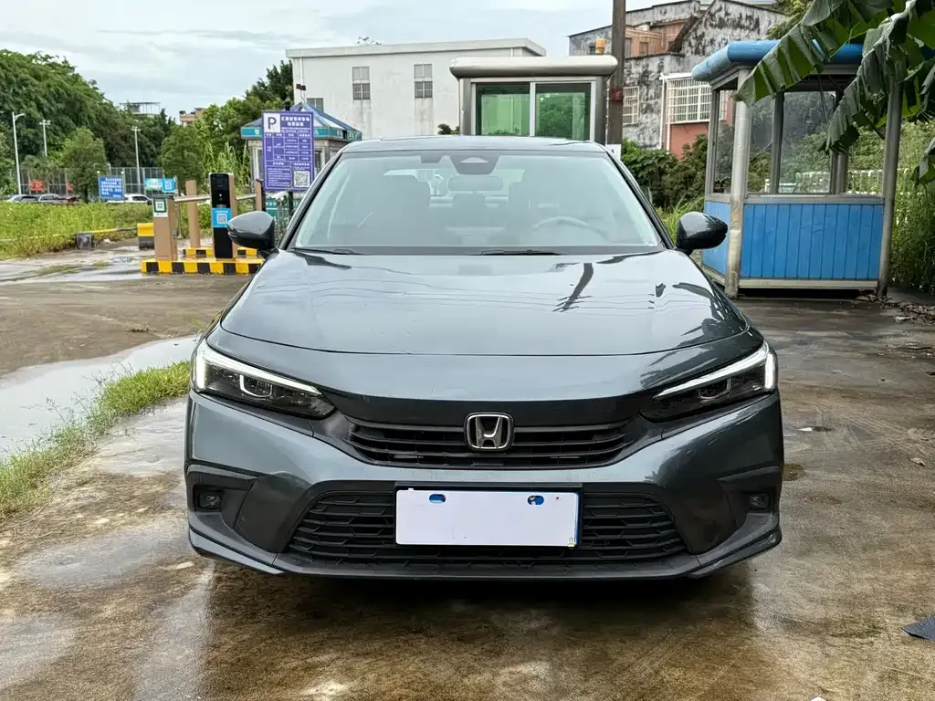 Honda Civic 2022 из CN, фото 2