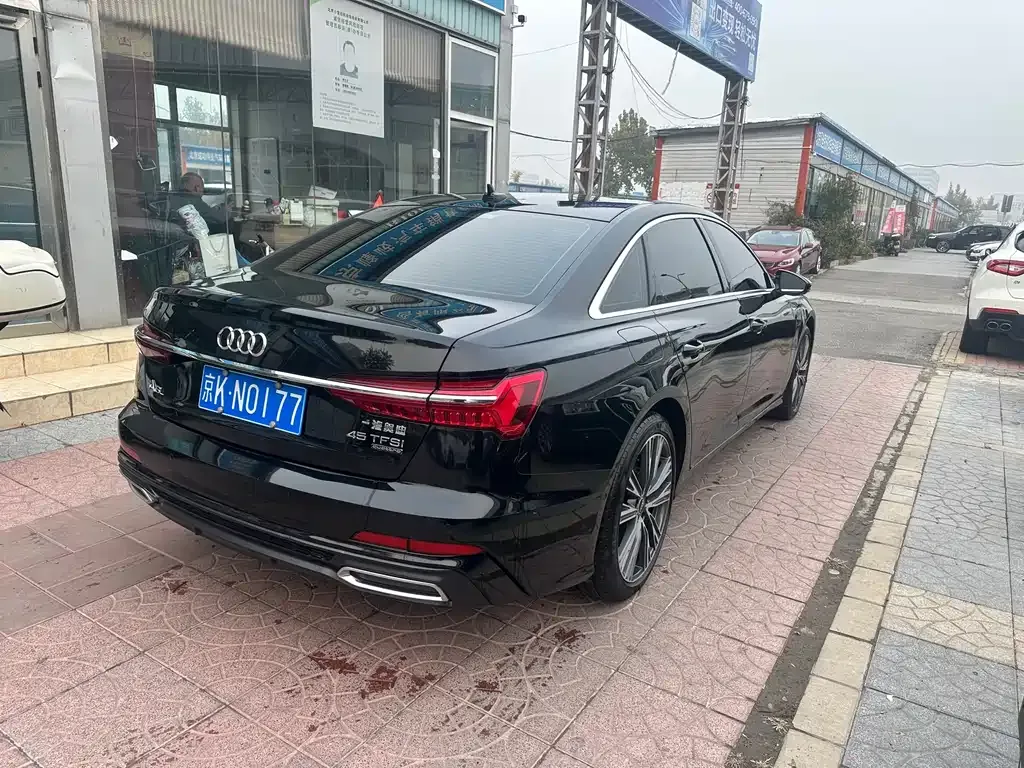 Audi A6L 2022 из CN, фото 4