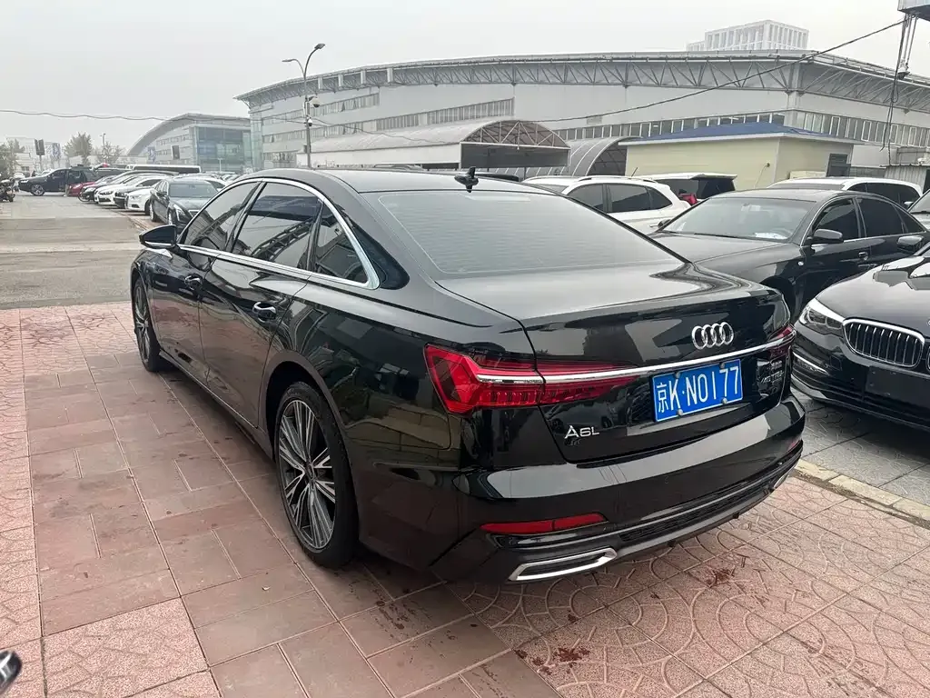 Audi A6L 2022 из CN, фото 5