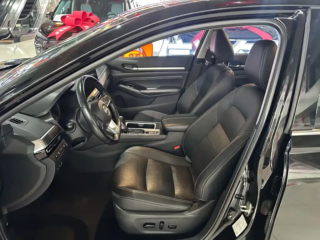 Nissan Teana 2023 из CN, фото 4