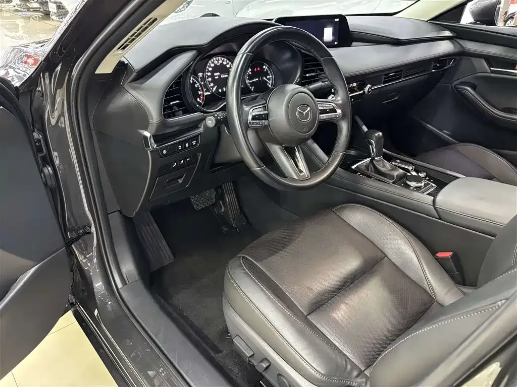 [object Object] 3 Axela 2023 из CN, фото 7