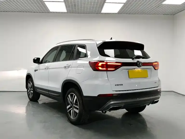 Changan CS75 2024 из CN, фото 6