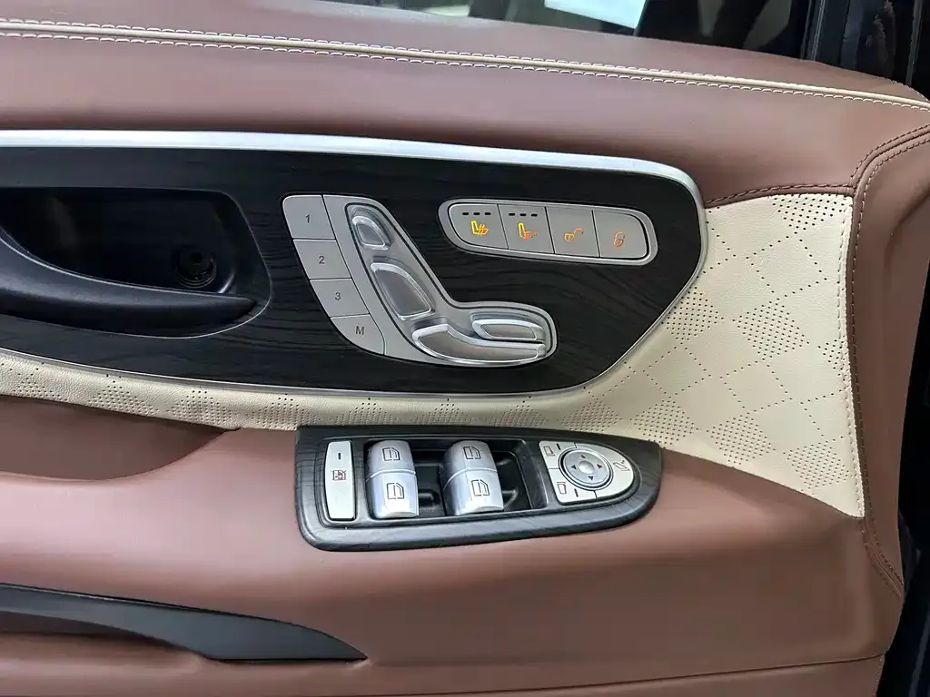 Mercedes-Benz Vito 2022 из CN, фото 8