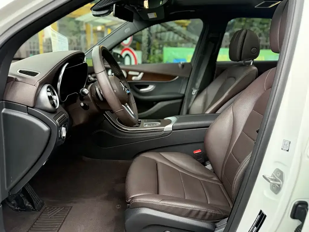 Mercedes-Benz GLC 2021 из CN, фото 9